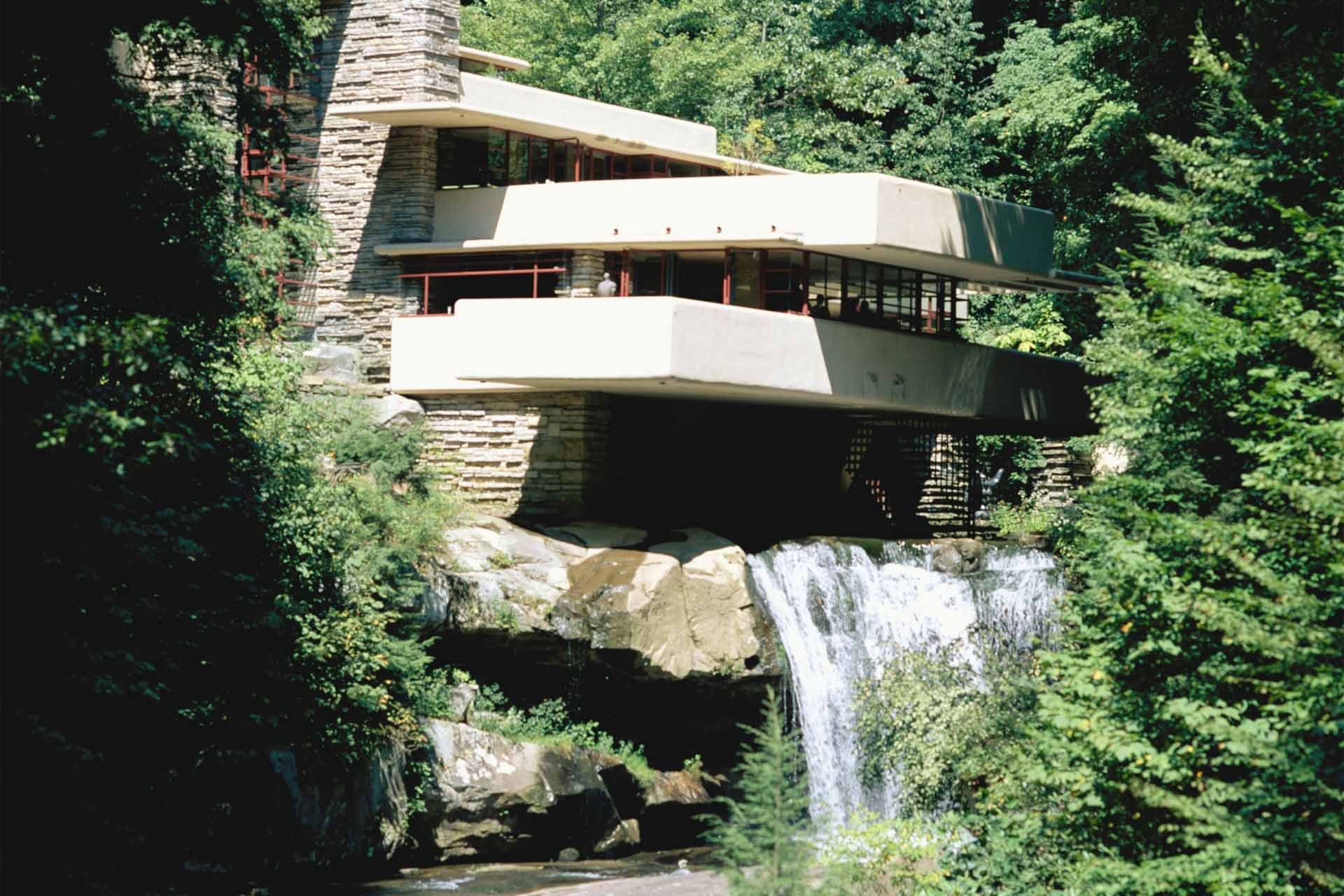 Fallingwater House (Kaufmann House) by architect Frank Lloyd Wright. Pennsylvania. USA