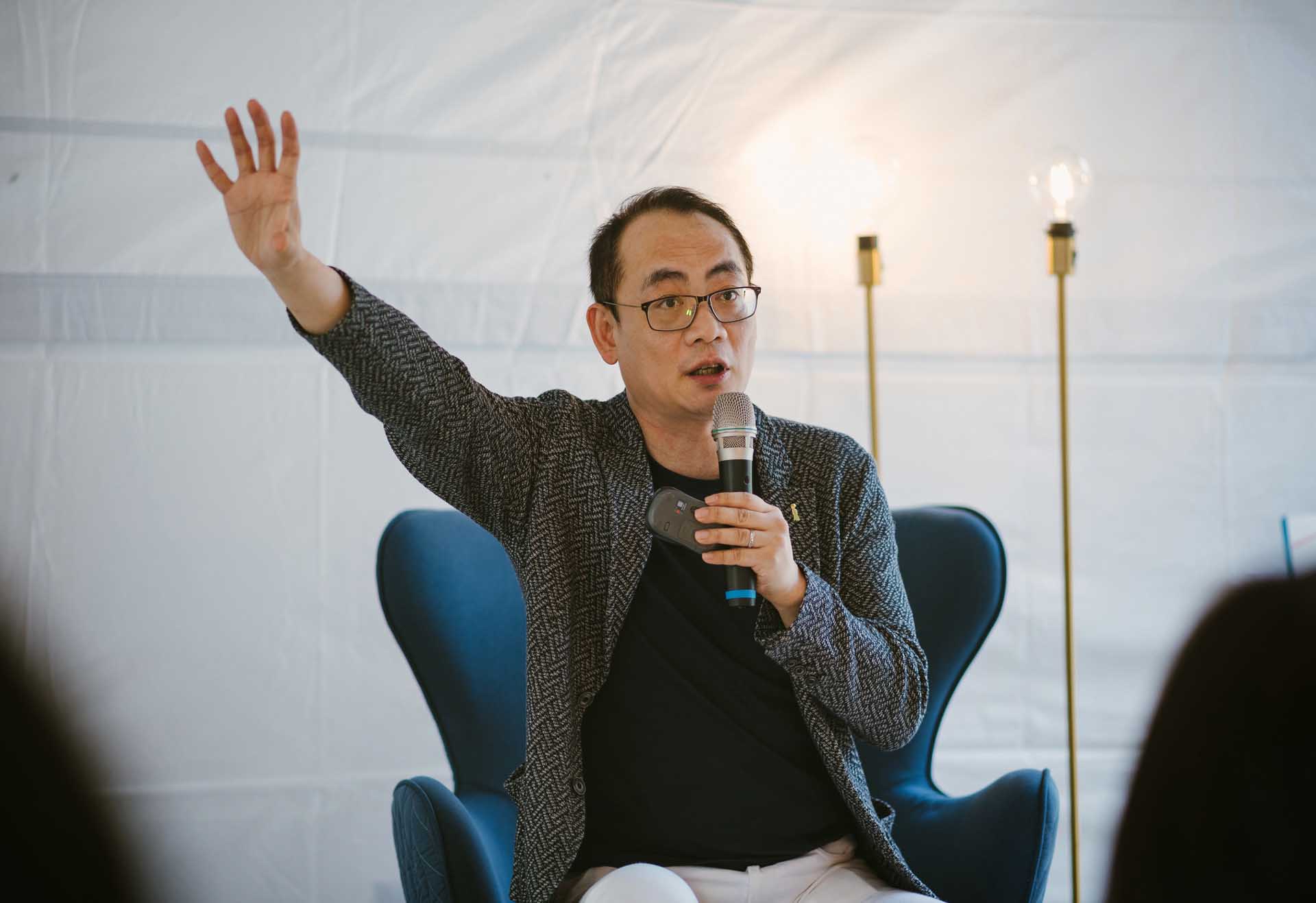 郝廣才表示,書中故事可以豐富你的生命。